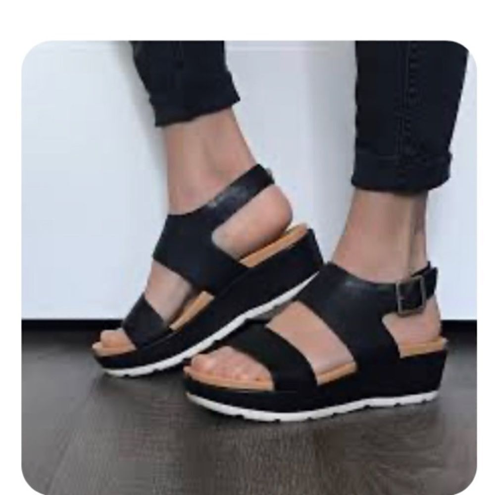Kork ease black leather strap sandals wedge sz 11 - Picture 1 of 10